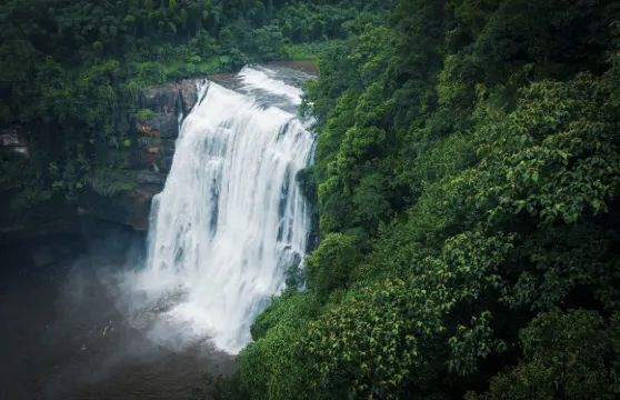 赤水丹霞旅遊區·大瀑布門票（包括安全服務包）+ 來回觀光車 + 來回電梯成人