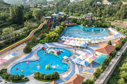 Liangjia Village Dapin Hot Spring Resort