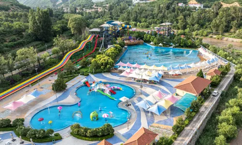 Liangjia Village Dapin Hot Spring Resort