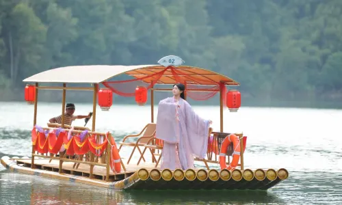 Qinglong Bay Eco-Tourism Area