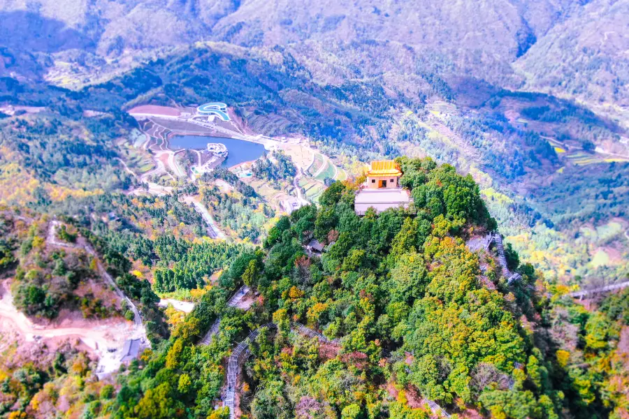 蜀道五指山旅遊度假區