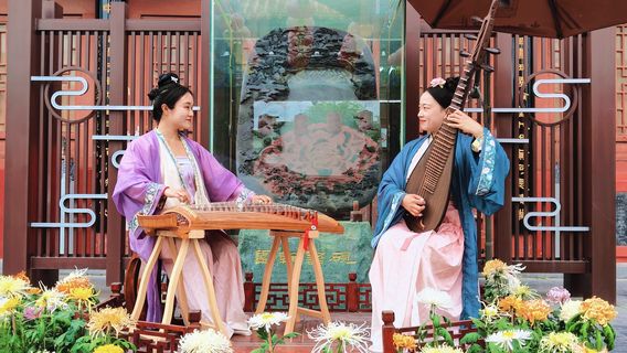 Hanfu Experience in Kaifeng