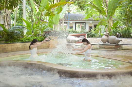 Bishuiwan Hot Spring