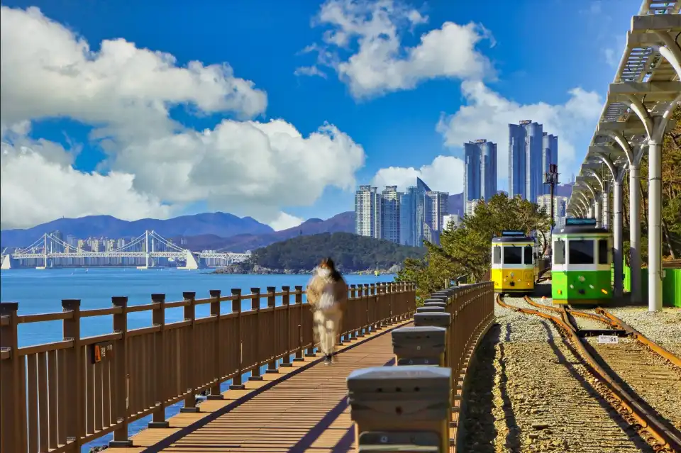 5_Haeundae Blueline Park Train