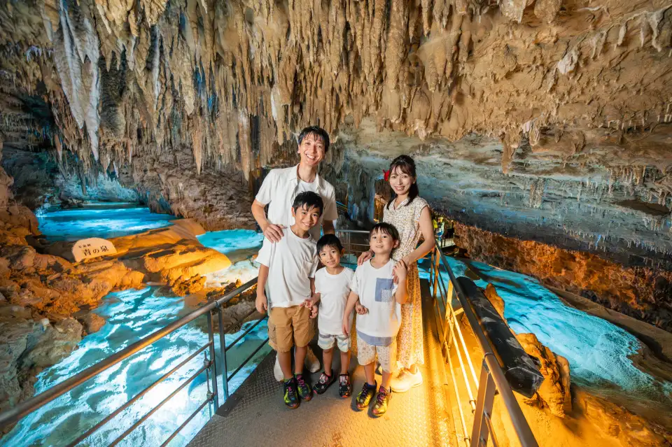 1_Okinawa World