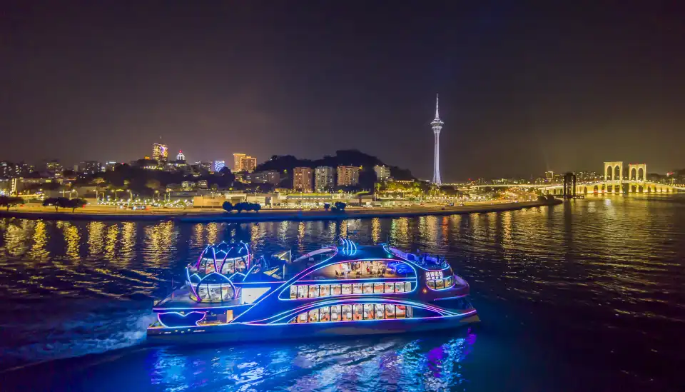 5_Macau Islands & HZM Bridge Cruises