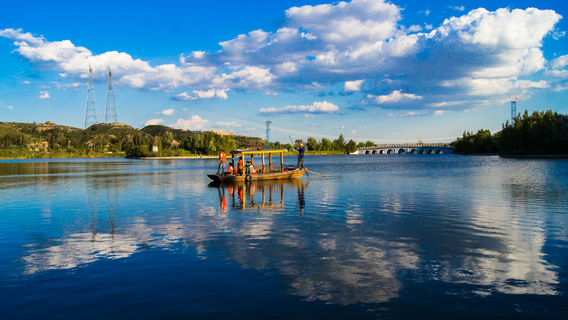 Yellow River Desert Divine Spring Tourist Area