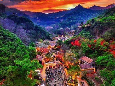 Hongye Shiyan Tourist Area