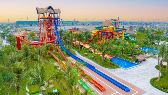 VinWonders Water Park