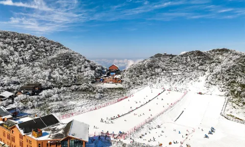 Gold Buddha Mountain