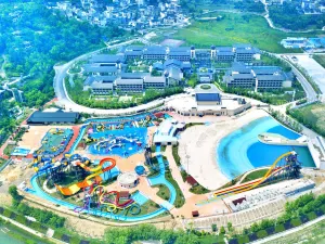Hot Spring Resort Mount Foding·Shiqian China