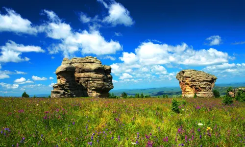 阿斯哈圖石林景區