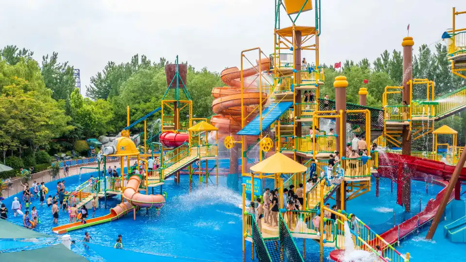 2_Zhengzhou Fantawild Water Park
