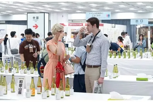 1_Public Tasting Event of approxiately 400 Kinds of award-winning sake from Annual Japan Sake Awards 2025
