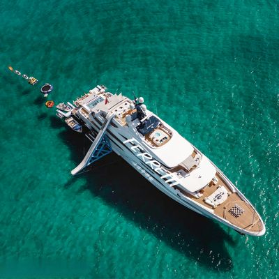 Ferretti Yacht Club