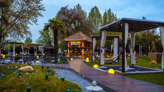 Jiangnanchun Hot Spring
