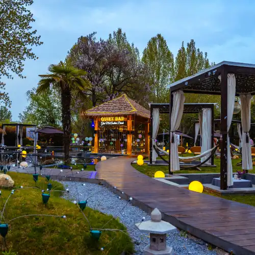 Popular Cool Water Escapes in Xingyang