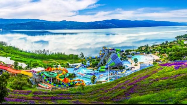 bai fu xing shan hai shui shi jie