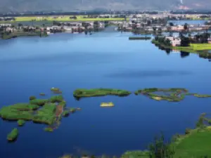 Dali West Lake