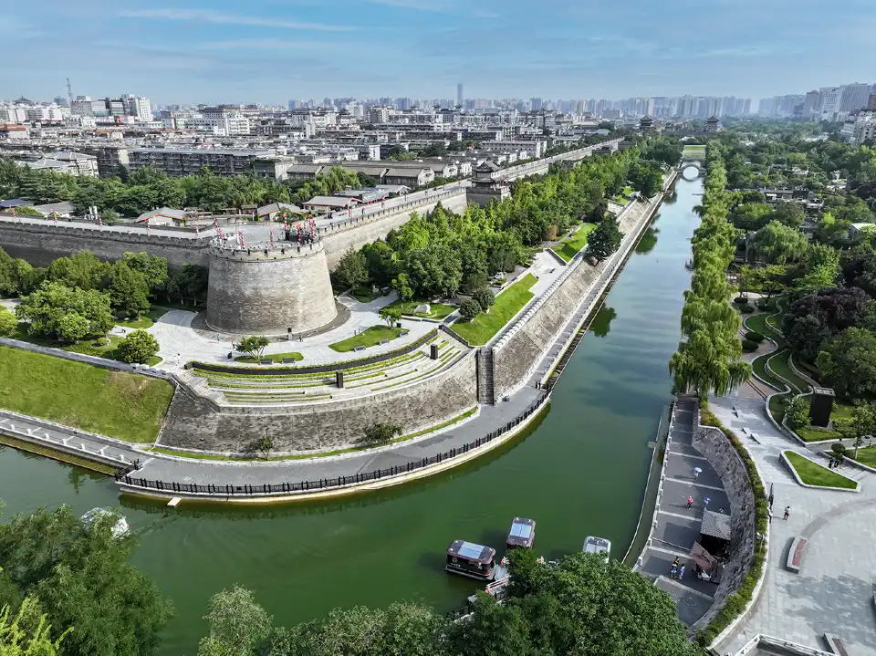 5_Xi'an City Wall Moat Smart Sightseeing Boat