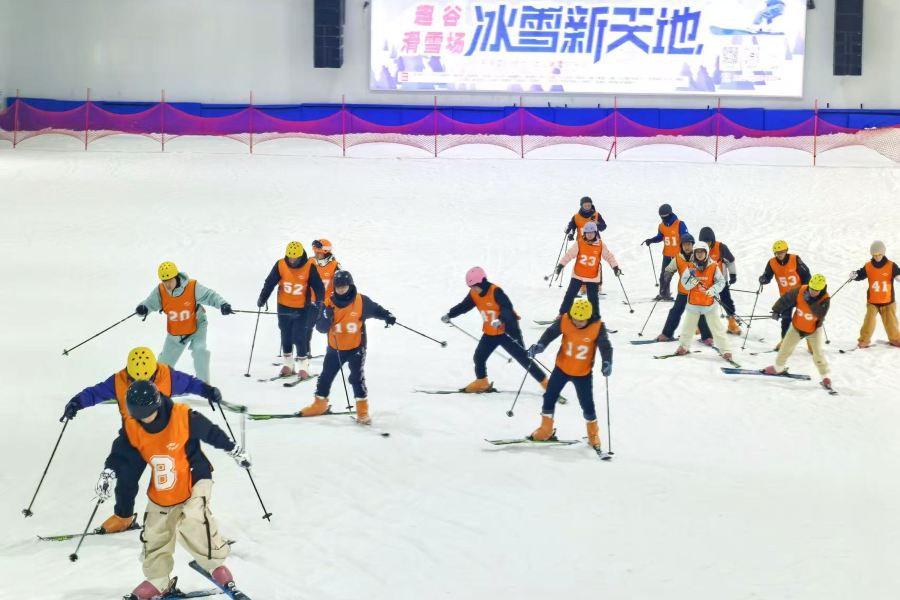 中潤趣谷四季滑雪場