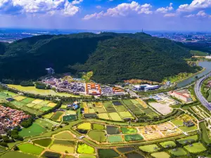 Xiqiao Mountain Scenic Area