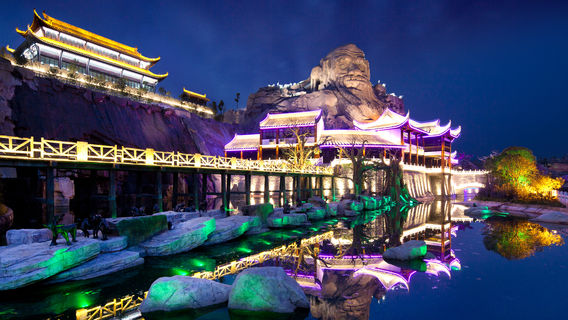 Five Thousand Fair Park