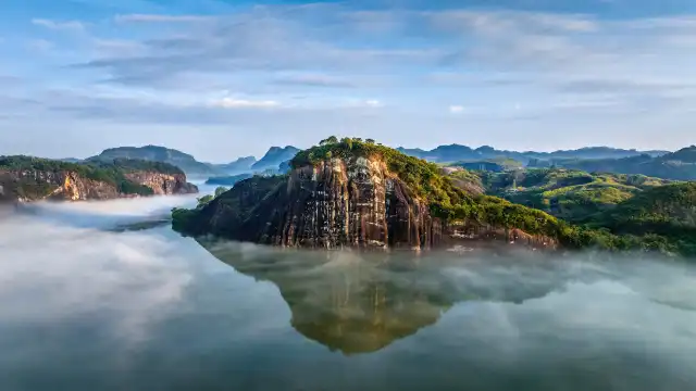 飛天山翠江旅遊區