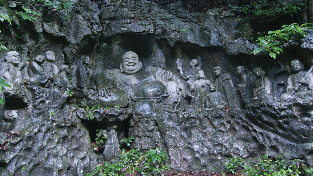 Lingyin Feilai Peak Scenic Area