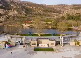 Peach Blossom Gully Scenic Area