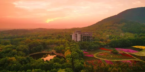 禾泉小镇度假区