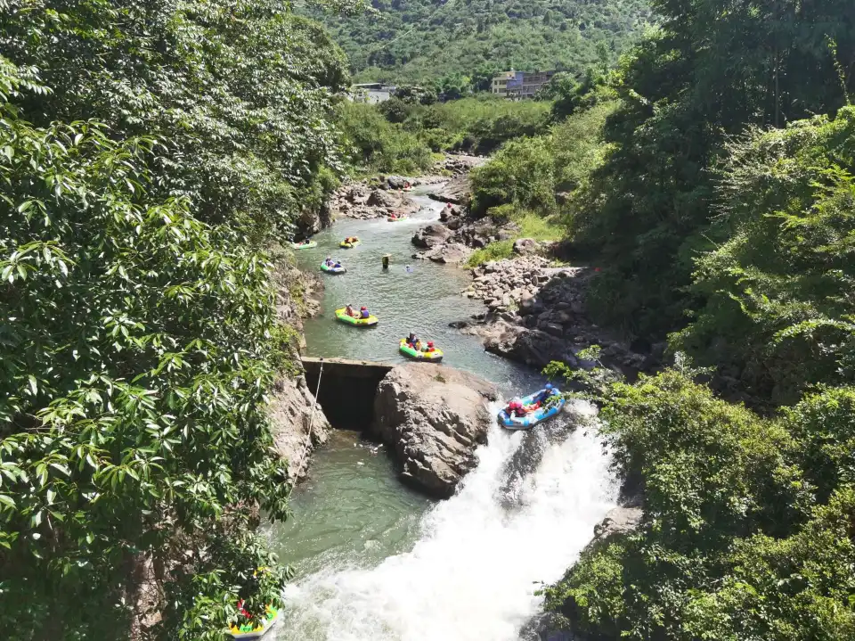 4_Fuzhou Huatai Tianmen Mountain Rafting Trip