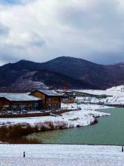 海坨山谷国际旅游度假区