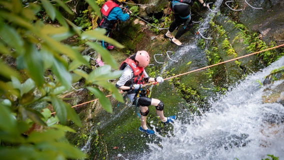 Zhouluo Longtan Scenic Area