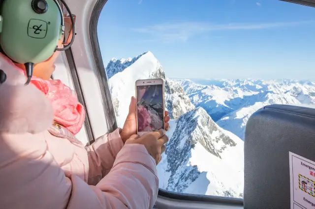 Fox Glacier Helicopter Experience