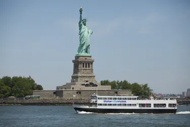 Statue of Liberty Cruises With Landing