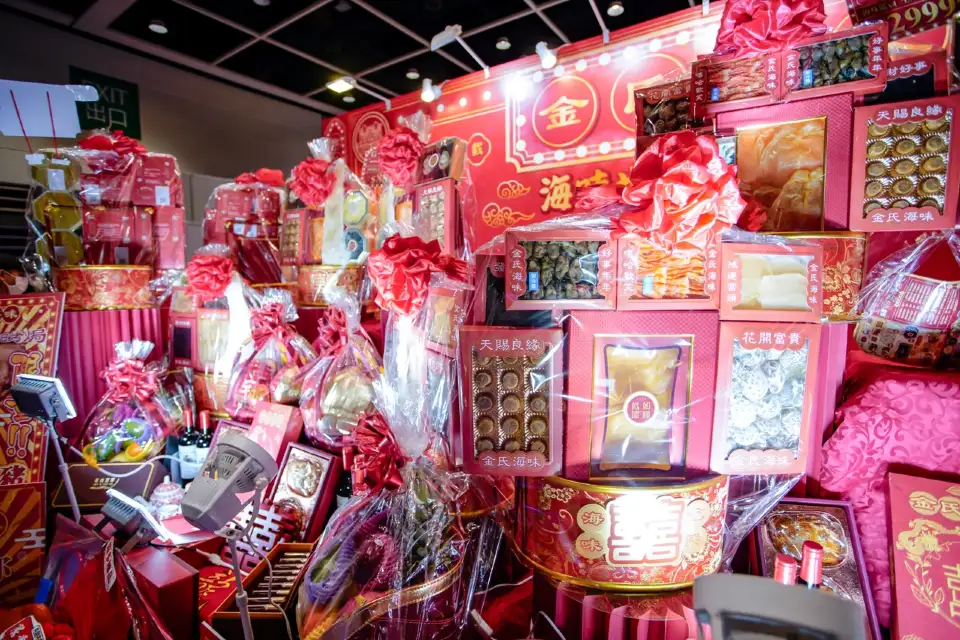 2_第123屆香港結婚節暨秋日婚紗展｜一站式婚禮服務｜中西式婚宴場地｜最強消費大抽獎 | 17+熱賣餅卡禮券品牌