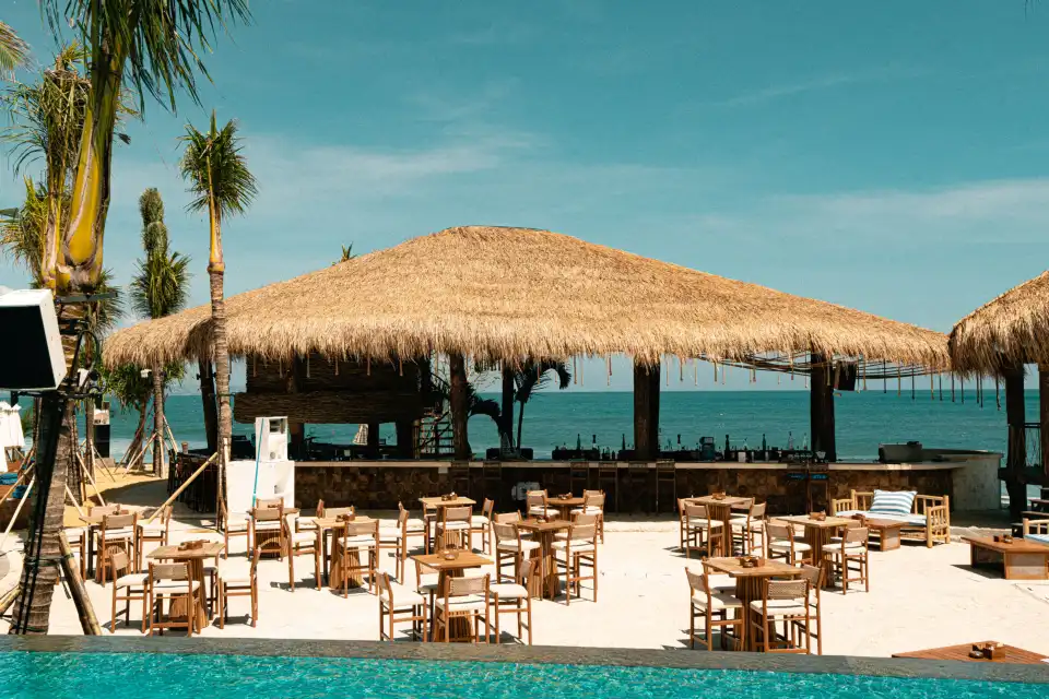 4_Atlas Beach Club