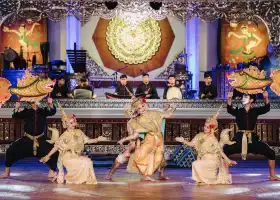 Khum Khantoke Chiang Mai (Cultural Performance Show with Dinner)