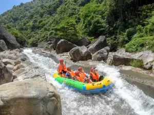 Mangshan Gorge Rafting