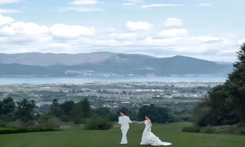Canghai Cloud Grassland
