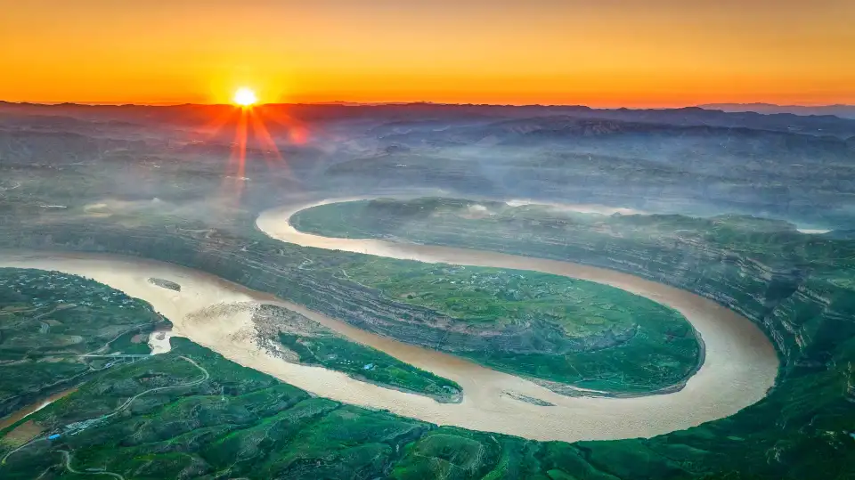4_Yanchuan Yellow river Qiankun Bay Scenic Area