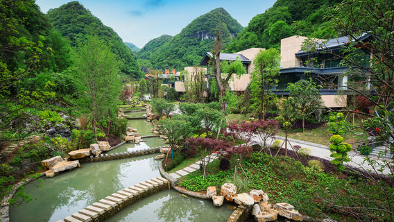 Zhuoying Valley Hot Spring