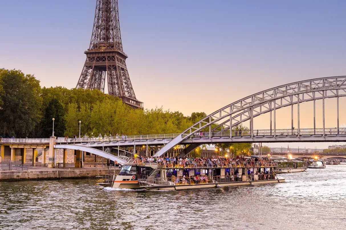 1_Bateaux Parisiensล่องเรือแม่น้ำแซน