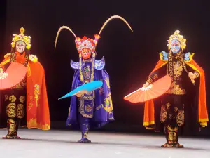 Lianhualiyuan She. Chunxi Theater (chuanjubianlianbiaoyan)