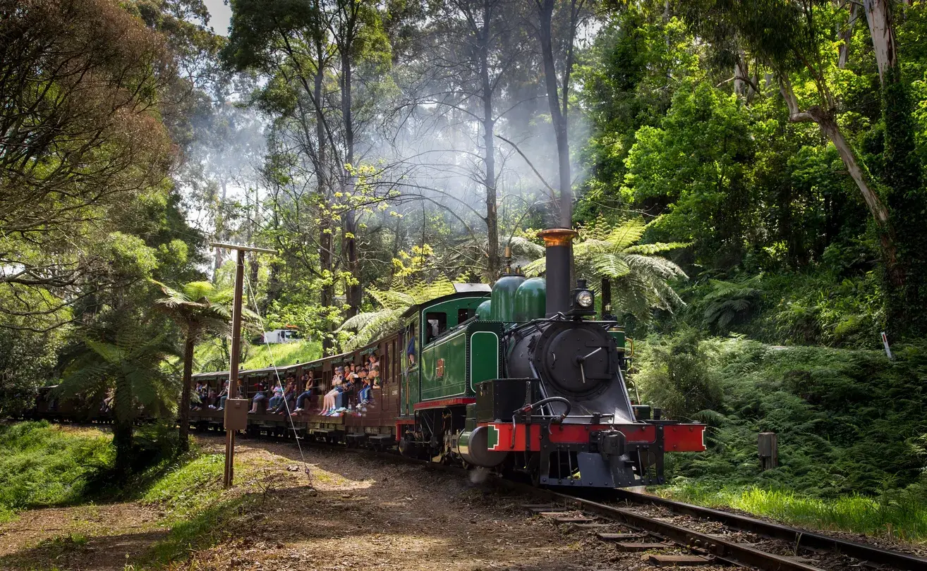 2_Puffing Billy Railway