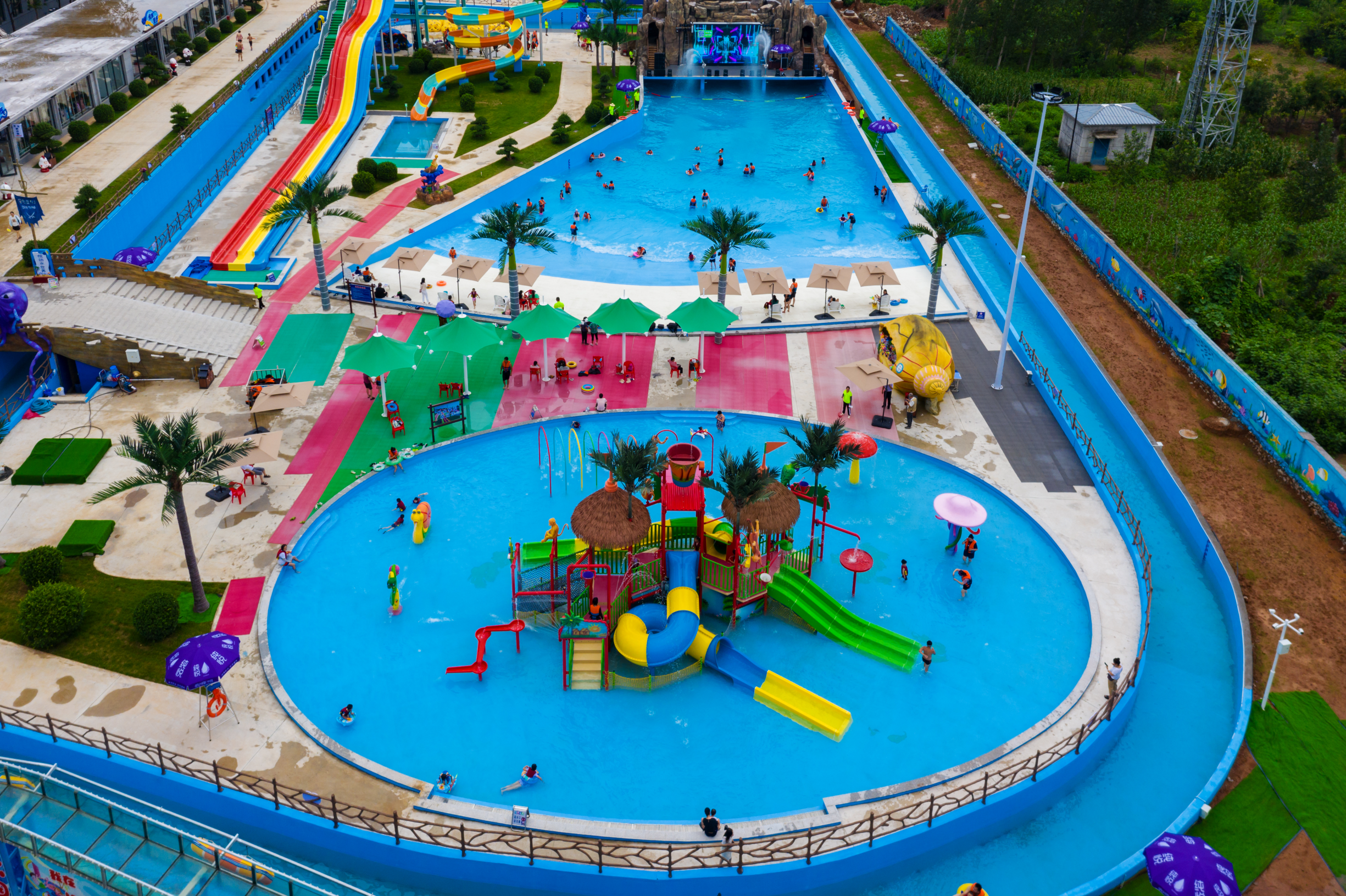 Tianjin Yueshui Dreamland Resort (บัตรผ่าน Fun Water World + Dream Rafting + Tropical Botanical Gard