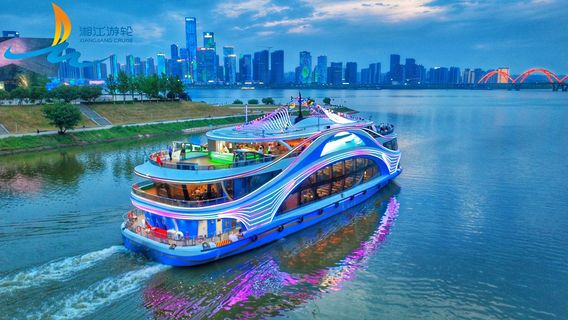 Xiangjiang River Cruise (Sanguan Yiting Pier)