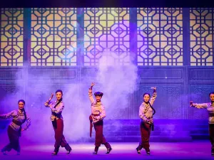 Sichuan Opera Troupe