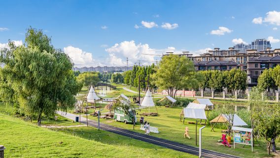 Yijiangnan Tourist Resort